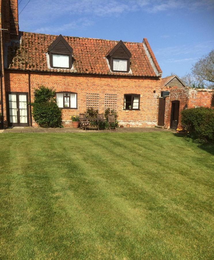 Dairy Cottage Cockley Cley Eksteriør billede