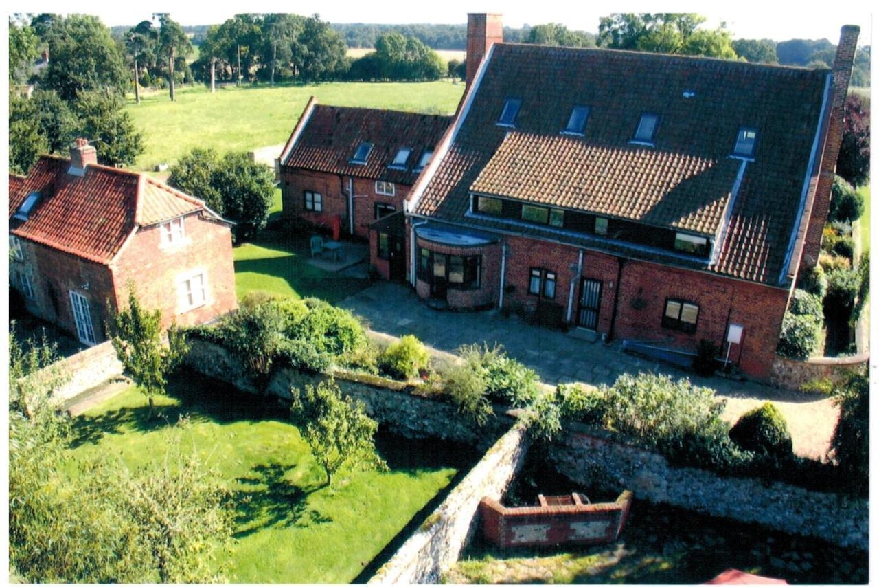 Dairy Cottage Cockley Cley Eksteriør billede